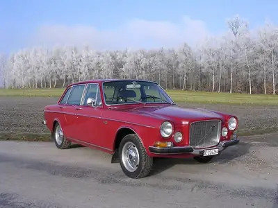Volvo 164 1969 — Berline classique suédoise restaurée, moteur 3.0L — Heckansicht