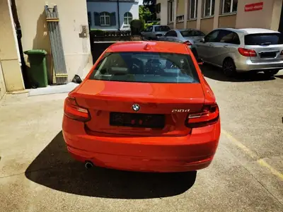 BMW 218 Coupé diesel 2015 — Élégance sportive et efficacité énergétique — Heckansicht