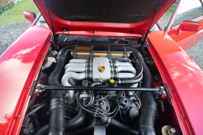 Porsche 928 1977 — Coupé mythique, véhicule veteran avec FIVA-Pass — dettaglio