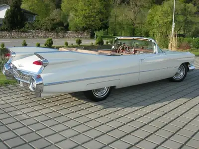 Cadillac Series 62 1959 — Chef-d'œuvre cabriolet américain, état impeccable — Miniatura 8