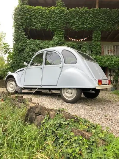 Citroën 2CV-6 1981 — Icône automobile restaurée, 65'000 km, véhicule vétéran — fianco