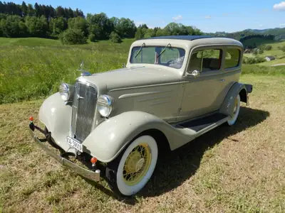 Chevrolet Standard Six Limousine 1935 — Chef-d'œuvre restauré, 6-cylindres authentique — côté