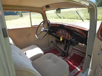 Chevrolet Standard Six Limousine 1935 — Chef-d'œuvre restauré, 6-cylindres authentique — Miniature 8