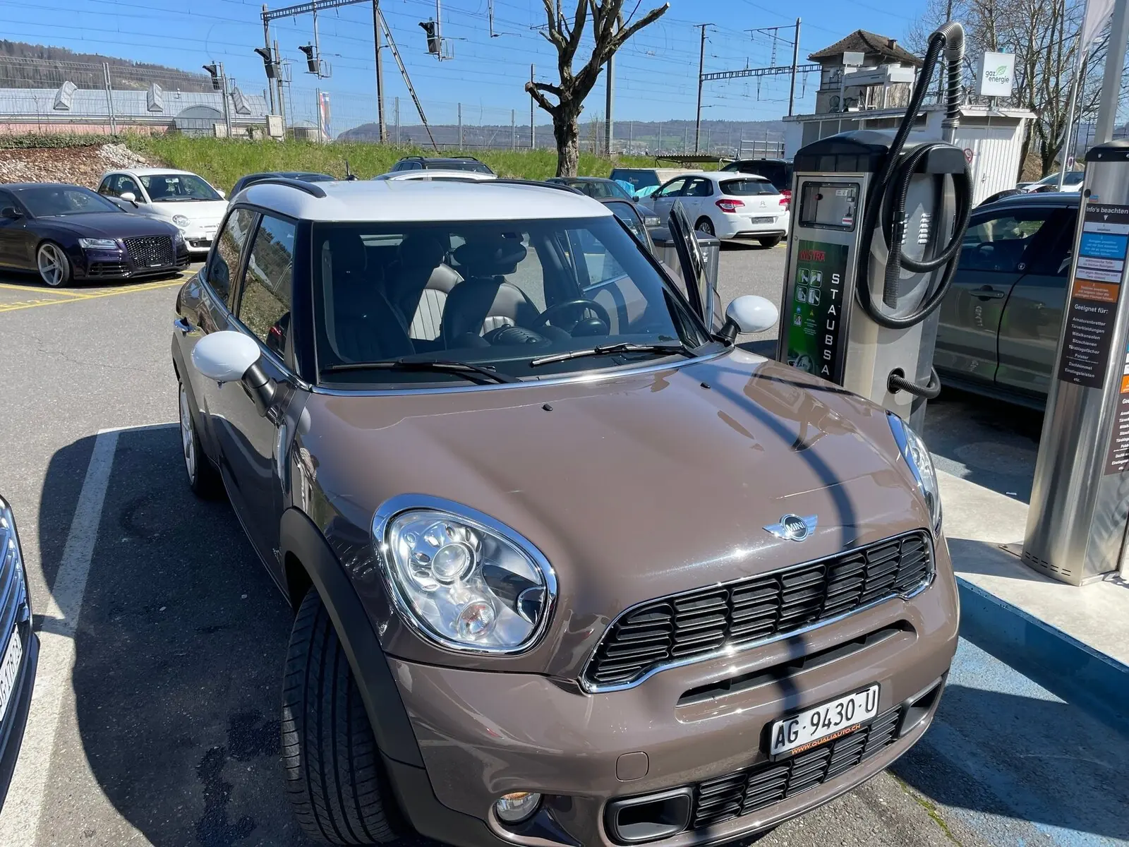 MINI Countryman Diesel 2013 — SUV compacte robuste, transmission automatique, garantie moteur — vista esterna