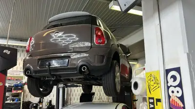 MINI Countryman Diesel 2013 — SUV compacte robuste, transmission automatique, garantie moteur — cruscotto