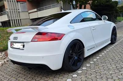 Audi TT RS 2012 — Coupé sportif 360 ch, entretien premium récent — Heckansicht