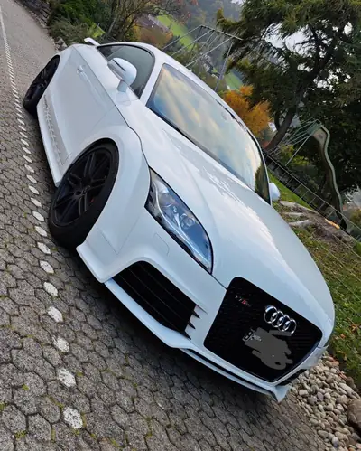 Audi TT RS 2012 — Coupé sportif 360 ch, entretien premium récent — Außenansicht