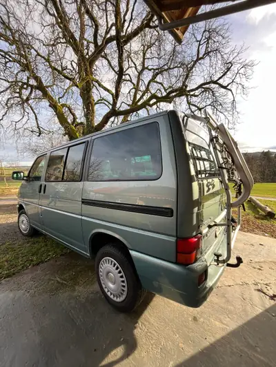 VW T4 Diesel 2003 — Van 8 places spacieux, équipé et fiable — fianco