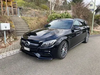 Mercedes-Benz C 63 AMG — Break sportif 510 ch, finition premium — Außenansicht