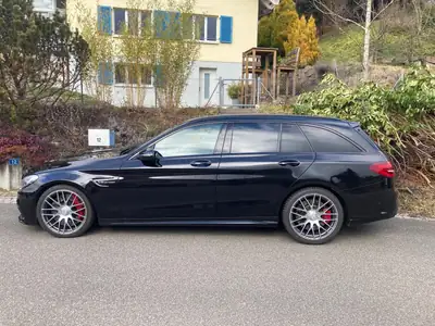 Mercedes-Benz C 63 AMG — Break sportif 510 ch, finition premium — Miniatur 8