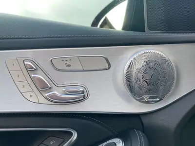 Mercedes-Benz C 63 AMG — Break sportif 510 ch, finition premium — Miniatur 11