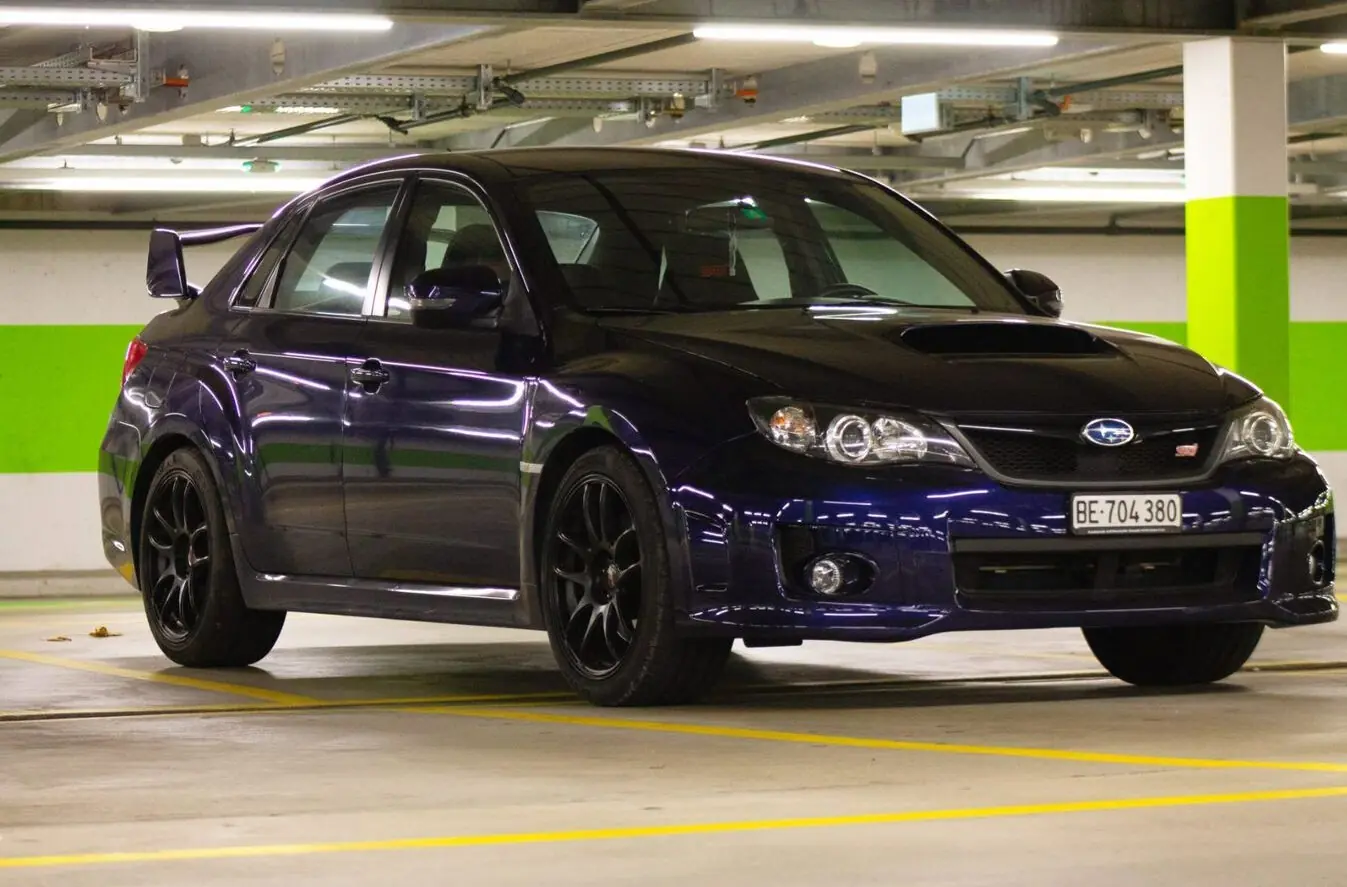 Subaru WRX STi 2011 — Berline sportive 300 ch, entretien complet, prête à conquérir les routes — vue extérieure