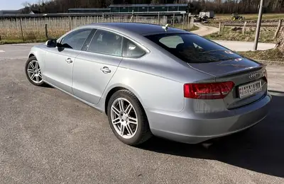 Audi A5 2010 — Berline sportive révisée, tuning stage 1 et S-Line complet — Heckansicht