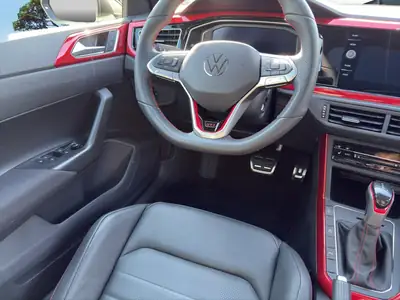 VW Polo 2025 — Berline compacte sportive, 207 ch et cuir premium — Miniatur 8