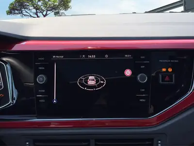 VW Polo 2025 — Berline compacte sportive, 207 ch et cuir premium — Miniatur 12