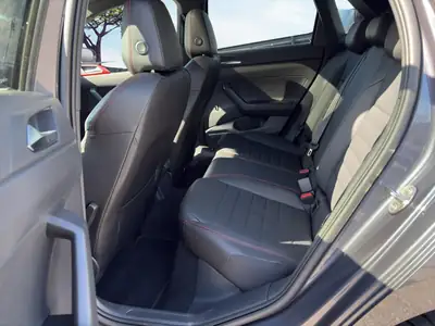 VW Polo 2025 — Berline compacte sportive, 207 ch et cuir premium — Miniatur 13