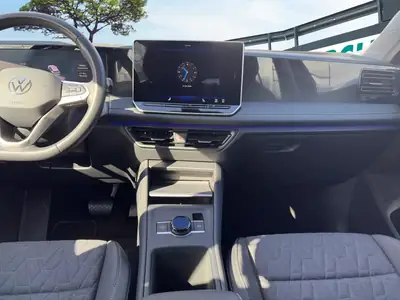 VW Tiguan 2024 — SUV Diesel robuste, tous terrains, faible kilométrage — dettaglio