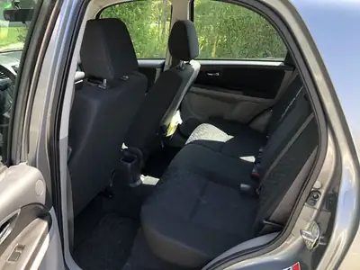 SUZUKI SX4 Diesel 135 ch — SUV compact fiable, première main, parfait état — Miniatur 9