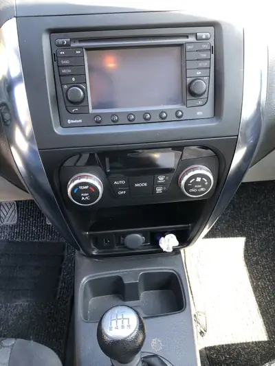 SUZUKI SX4 Diesel 135 ch — SUV compact fiable, première main, parfait état — Miniatur 7