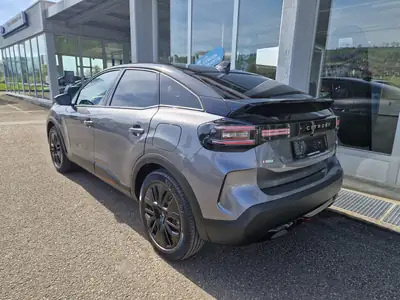 Citroën C4 électrique 2026 — Berline écologique 156 ch, quasi neuve — Armaturenbrett