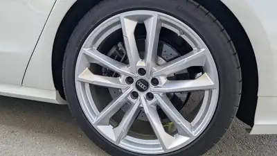 Audi S8 Plus 2017 — Berline sportive 605 ch, entretien Audi partenaire, sans sinistre — Thumbnail 11