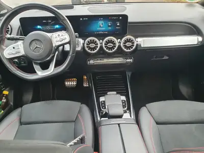 Mercedes-Benz GLB 220 — 7 places, diesel robuste, 48 000 km seulement — cruscotto