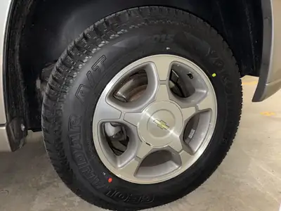 Chevrolet TrailBlazer 2002 — SUV robuste 4x4, moteur V8 puissant, état impeccable — dettaglio
