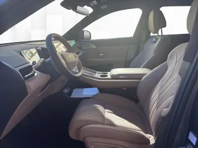 XPeng G9 — SUV électrique haute performance, 575 ch, Allradantrieb, faible kilométrage — cruscotto