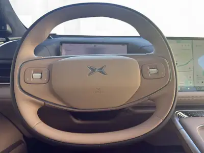 XPeng G9 — SUV électrique haute performance, 575 ch, Allradantrieb, faible kilométrage — dettaglio