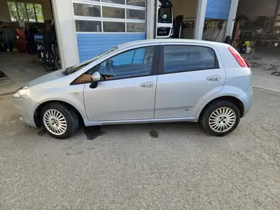 Fiat Grande Punto 2007 — Citadine fiable et compacte, parfaite pour la ville — Außenansicht