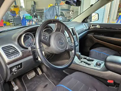 Jeep Grand Cherokee Diesel — SUV robuste 190 ch, transmission automatique — Miniatur 8
