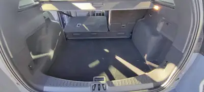 Ford Kuga Diesel 179 ch — SUV robuste 4x4, entretien réduit — Thumbnail 10