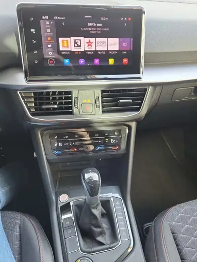 SEAT Tarraco 245 ch Plug-in Hybrid — SUV familial haute performance, 45 500 km seulement — Thumbnail 10