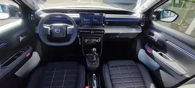 Citroën C3 2026 — Citadine polyvalente, moteur essence 101 ch, boîte manuelle — detail