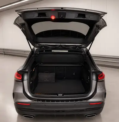Mercedes-Benz GLA 250e — SUV hybride rechargeable, 40'000 km, garantie constructeur — Miniatura 7