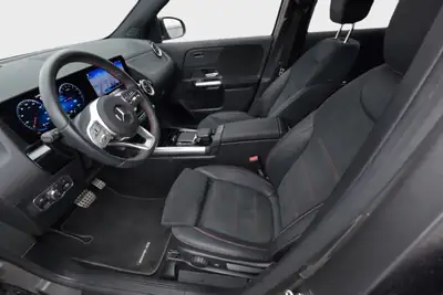 Mercedes-Benz GLA 250e — SUV hybride rechargeable, 40'000 km, garantie constructeur — Miniatura 9