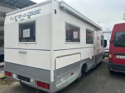 Mercedes-Benz Sprinter Camping-Car Mirage — Aménagé 6 couchettes, expert 2024 — vista posteriore
