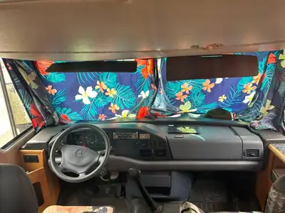 Mercedes-Benz Sprinter Camping-Car Mirage — Aménagé 6 couchettes, expert 2024 — Miniatura 9