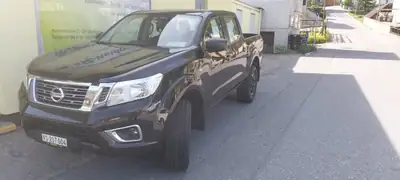 Nissan Navara 2022 — Pick-up robuste 4x4, 52 800 km, diesel automatique — Innenraum