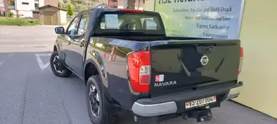 Nissan Navara 2022 — Pick-up robuste 4x4, 52 800 km, diesel automatique — Armaturenbrett