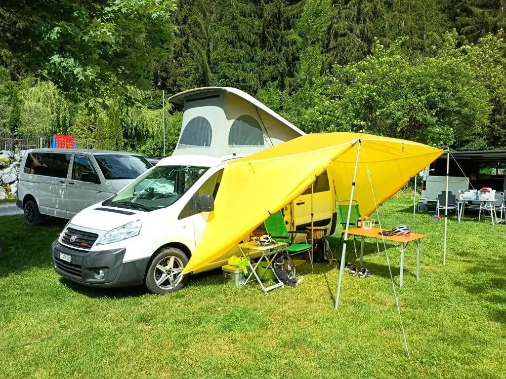 Fiat Scudo 2.0 MJ — Camper aménagé 2 places, moteur révisé, équipement complet — vue extérieure