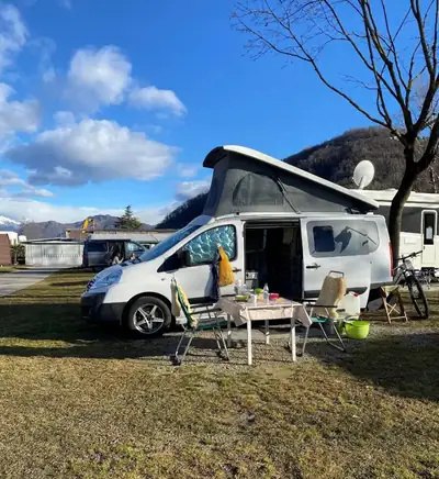 Fiat Scudo 2.0 MJ — Camper aménagé 2 places, moteur révisé, équipement complet — côté
