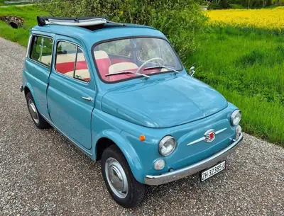 Fiat 500L Giardiniera 1967 — Chef-d'œuvre restauré, portes inversées iconiques — côté