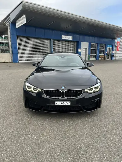 BMW M4 Coupé 2019 — 431 ch, Pack M Driver's, État impeccable — Seitenansicht