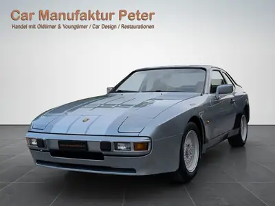 Porsche 944 1983 — Coupé sport culte, 163 ch, révisions complètes — exterior view