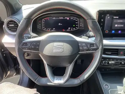 SEAT Ibiza 2024 — Citadine dynamique, boîte auto, 44 000 km seulement — detail