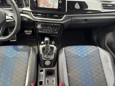 VW T-ROC 2024 — SUV compact dynamique, 300 ch, transmission intégrale — Miniature 14