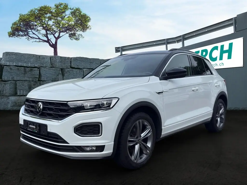 VW T-ROC R-Line 190 ch — SUV dynamique, moteur essence turbo, équipement premium — vue extérieure
