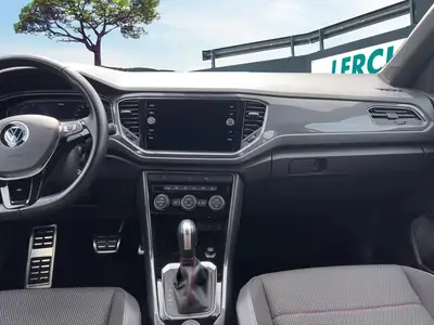 VW T-ROC R-Line 190 ch — SUV dynamique, moteur essence turbo, équipement premium — Miniature 12