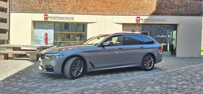 BMW 530 Touring Diesel — Break premium 2019, entretien BMW complet, état impeccable — intérieur